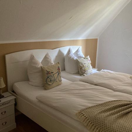 Guest House Dommitzsch Ngoại thất bức ảnh