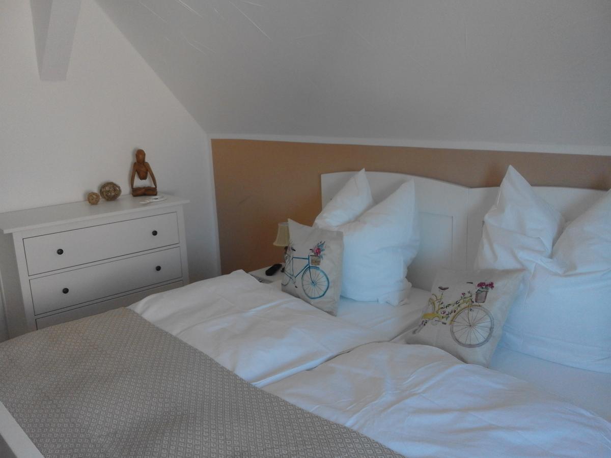 Guest House Dommitzsch Ngoại thất bức ảnh