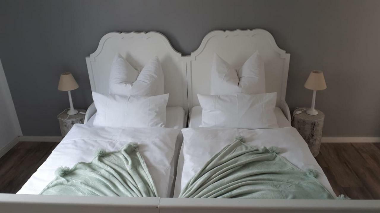 Guest House Dommitzsch Ngoại thất bức ảnh